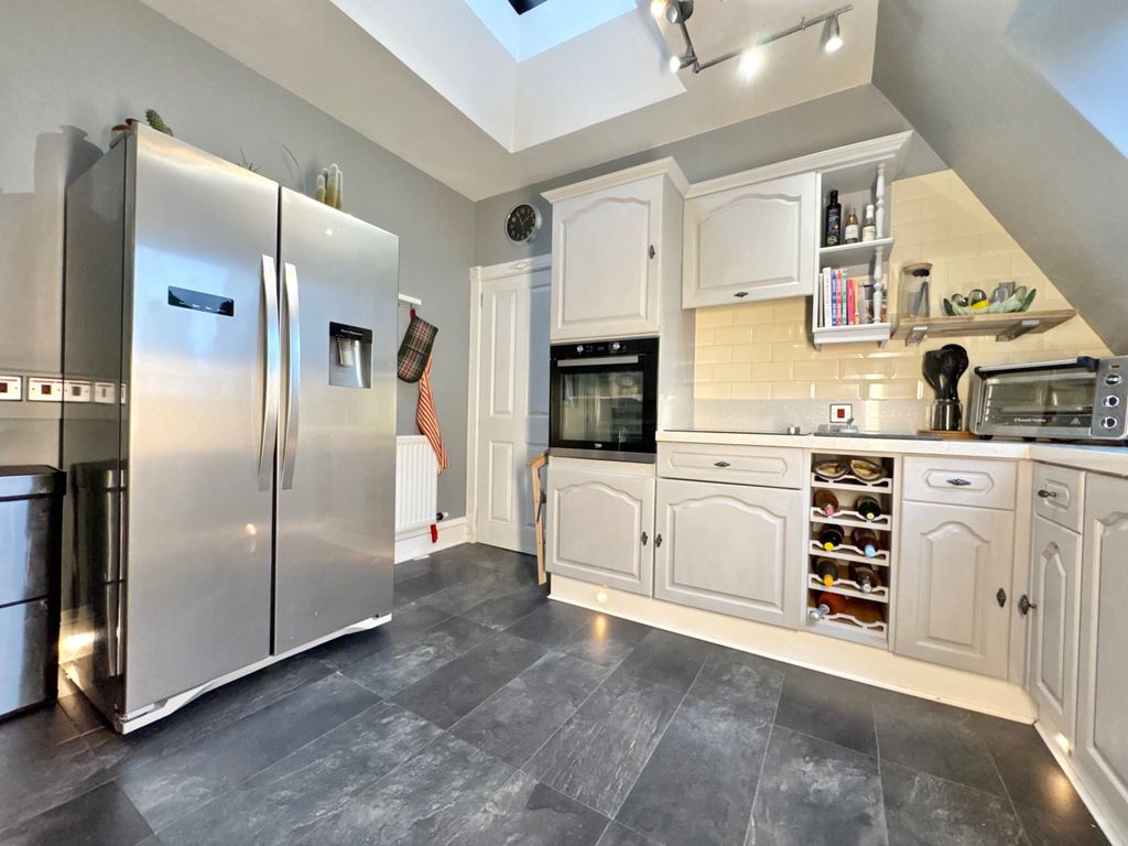 Additional image 18 of 2 bed flat for saleCastle Terrace, Bridge Of Weir PA11