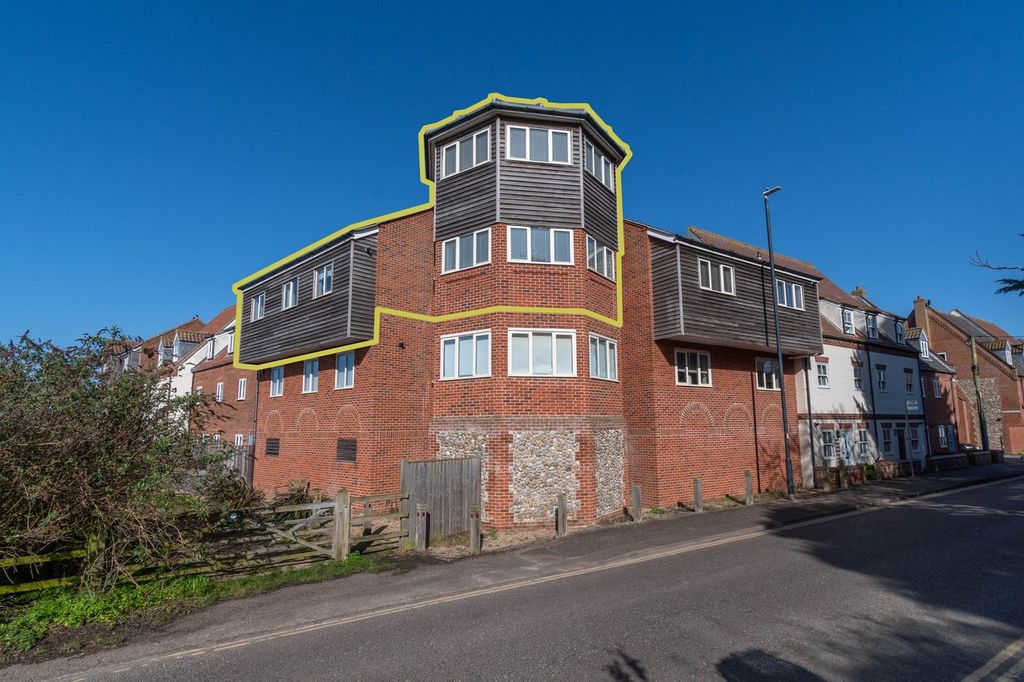 Primary image of 2 bed flat for saleMainsail Yard, Wells-Next-The-Sea NR23