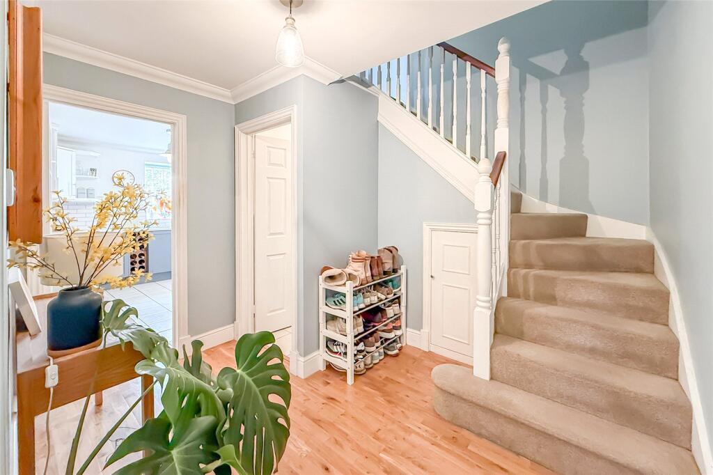 Additional image 6 of Old Priory Park, Old London Road, St. Albans, Hertfordshire, AL1