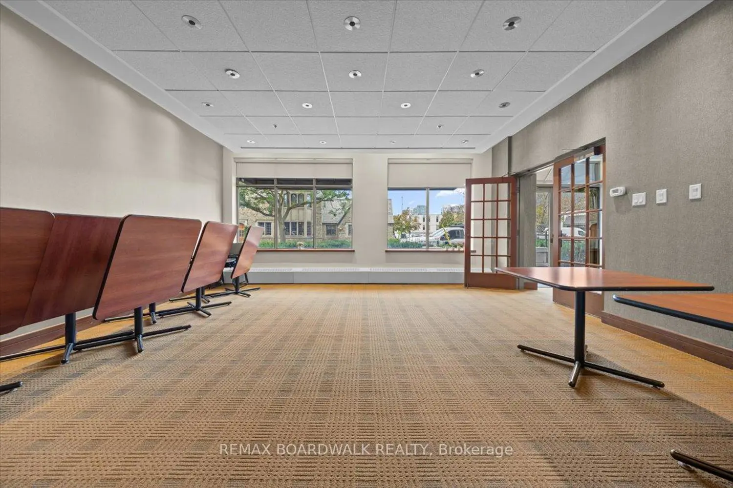 Additional image 16 of 320 Mcleod Street #Ph804