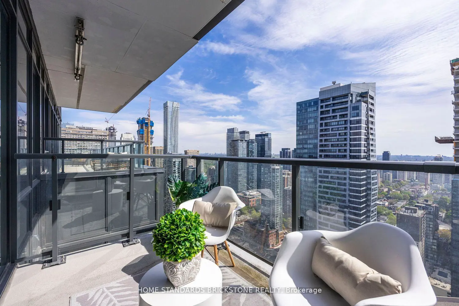 Additional image 15 of 955 Bay Street 3907