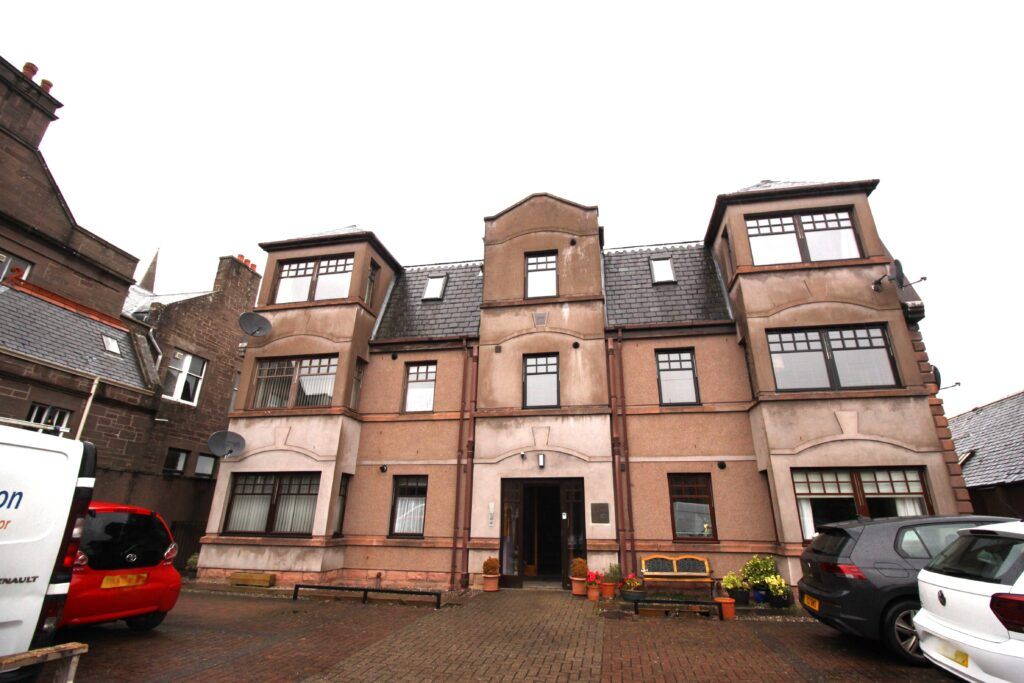 2 bed flat for saleClatto House, Bank Street, Brechin DD9