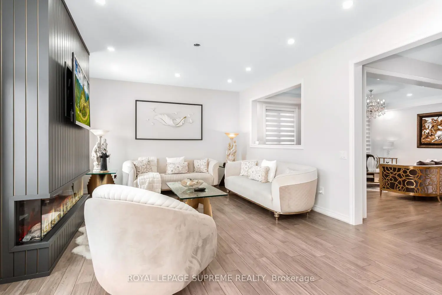 95 Selby Crescent photo 5