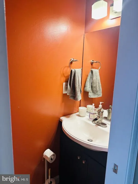 Additional image 57 of 1011 8th Street NE, Washington, DC 20002