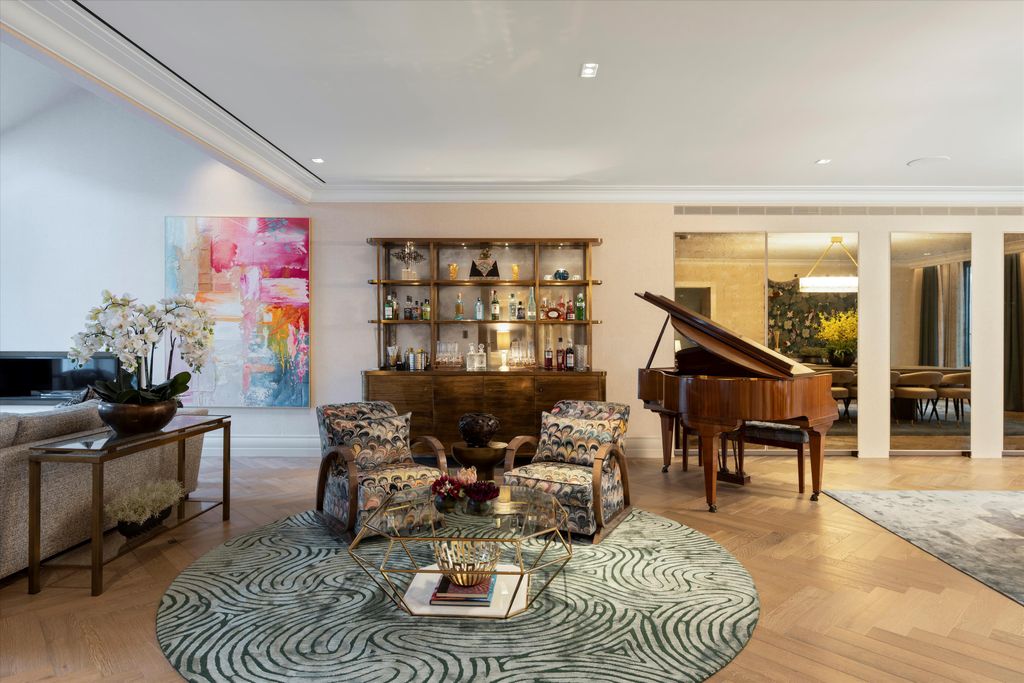 5 bed flat for salePark Crescent West, Marylebone, London W1B photo 2