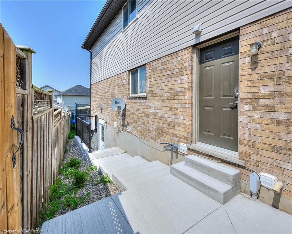 Additional image 2 of Lower-550 Rush Meadow Crescent, Kitchener, ON, N2R 1T1