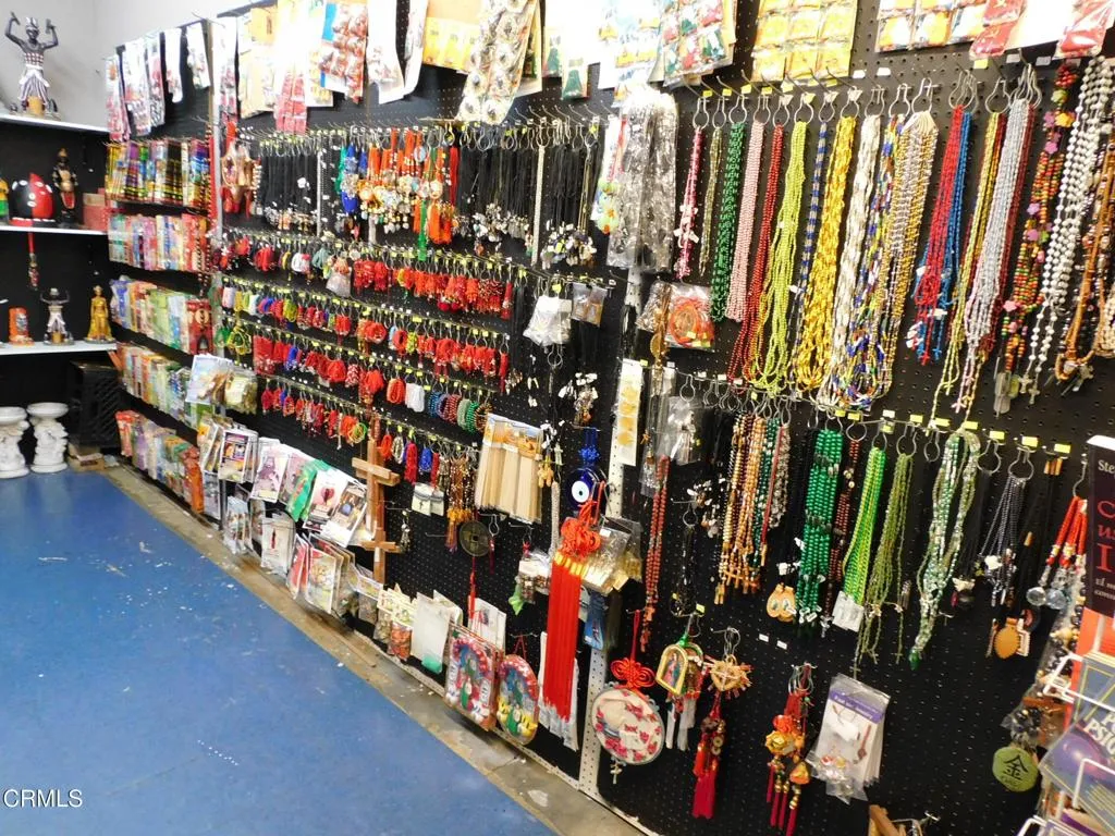 Additional image 11 of 1728 Saviers Road, Oxnard, CA 93033