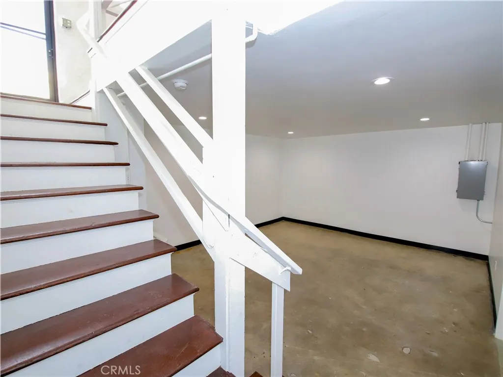 Additional image 5 of 212 N San Fernando Boulevard, Burbank, CA 91502