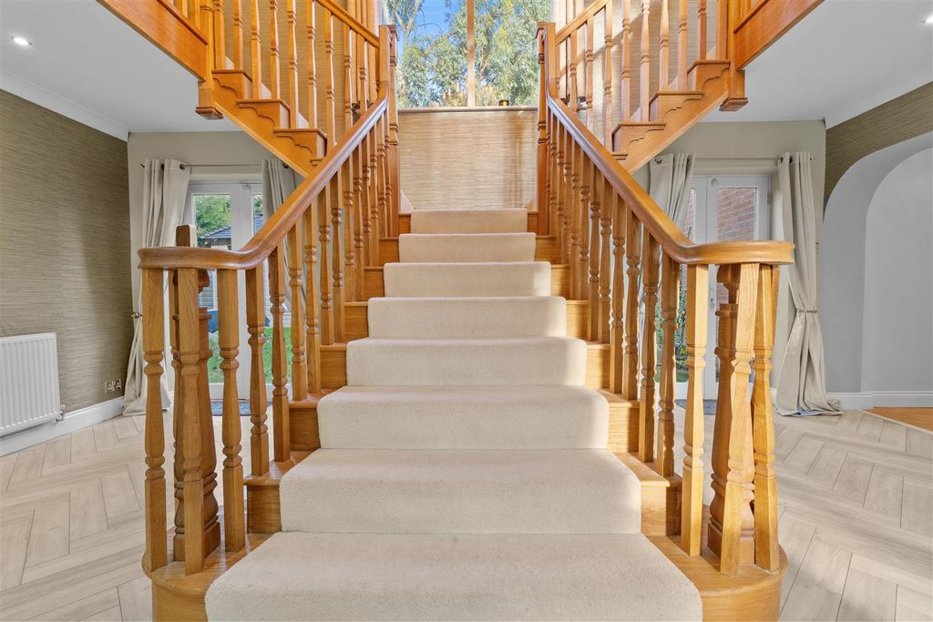 Additional image 22 of 6 bed detached house for salePark Drive, Hartlepool TS26