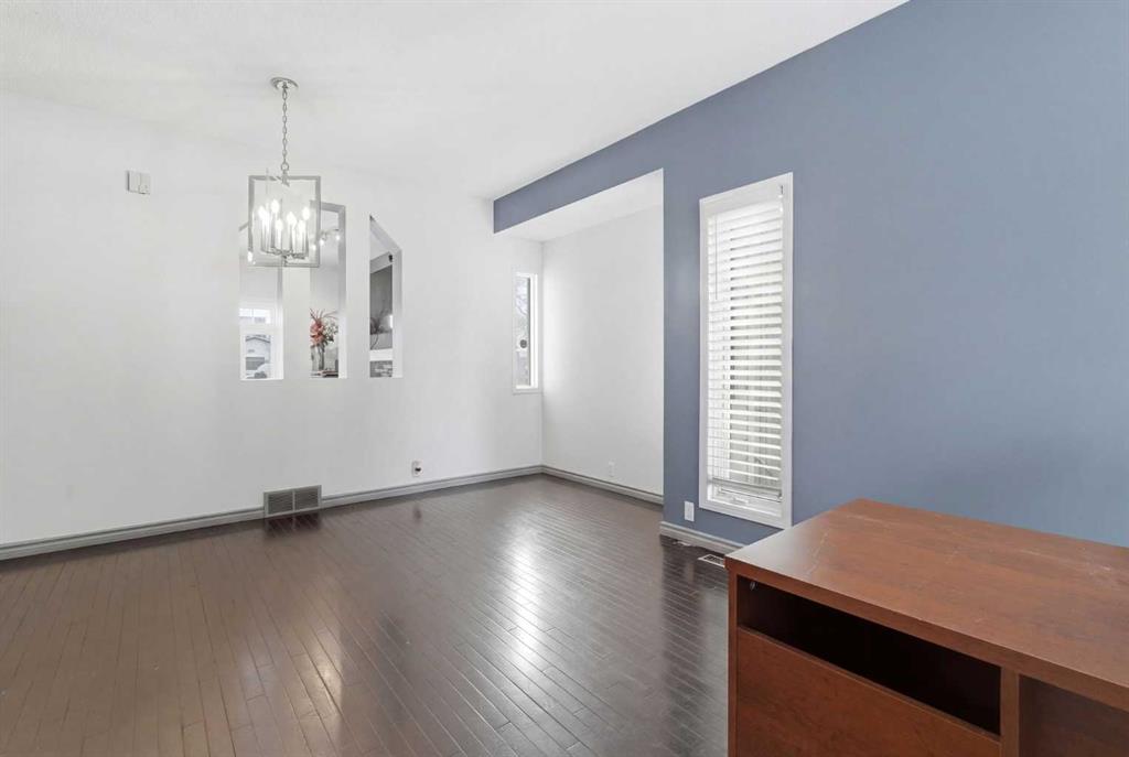 Additional image 6 of 414 Mt Cornwall Circle SE, Calgary, AB, T2J 2J6