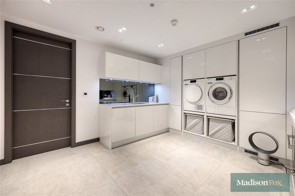 Additional image 10 of 4 bed detached house for saleLake View, Gaynes Park, Epping, Essex CM16