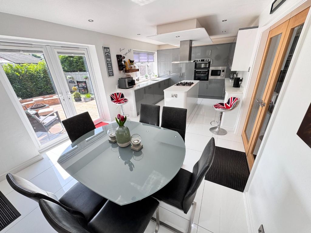 Additional image 15 of 4 bed detached house for saleLakeston Close, Deer Park, Hartlepool TS26