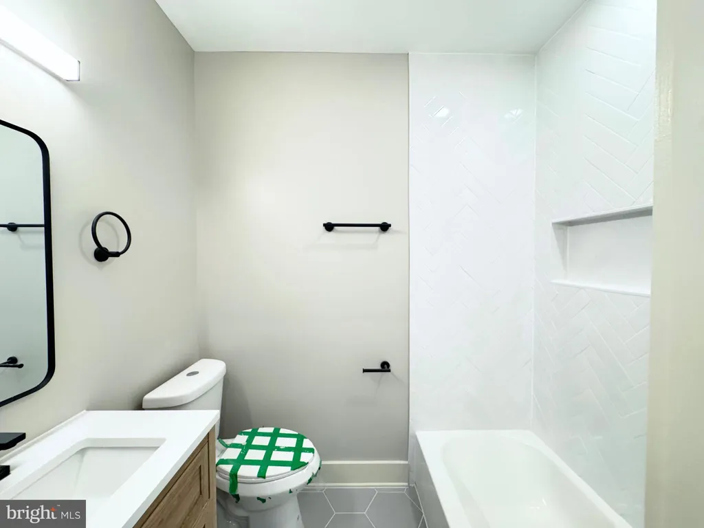 Additional image 17 of 1802 11th Street NW Unit 3B, Washington, DC 20001