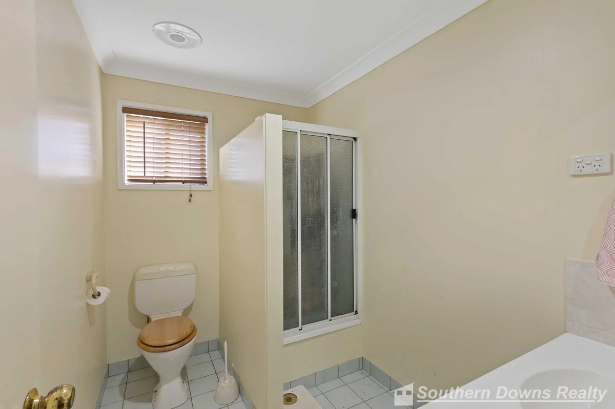 Additional image 12 of 7 Vanneck Street, Yangan QLD 4371