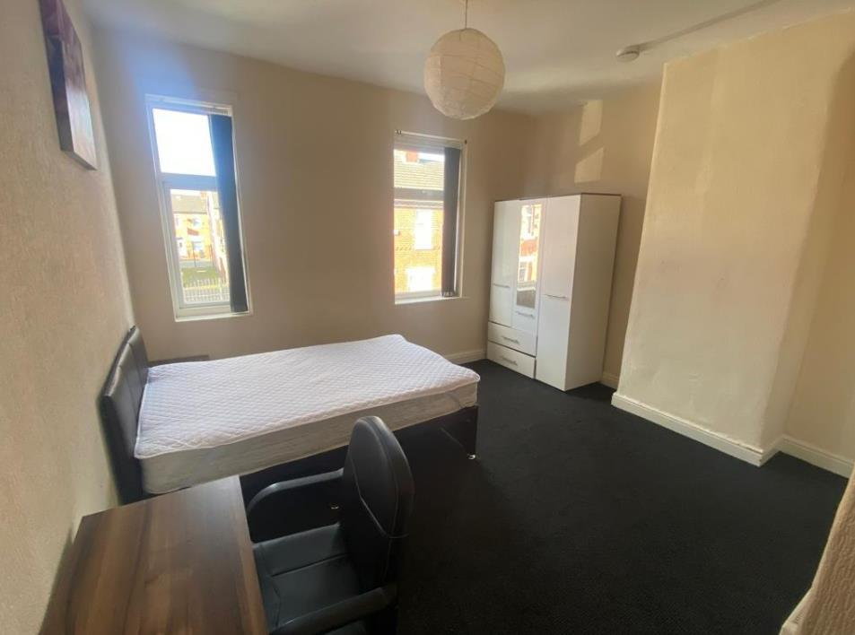 Room in a Shared House, Mackenzie Rd, M7, N1 7GU