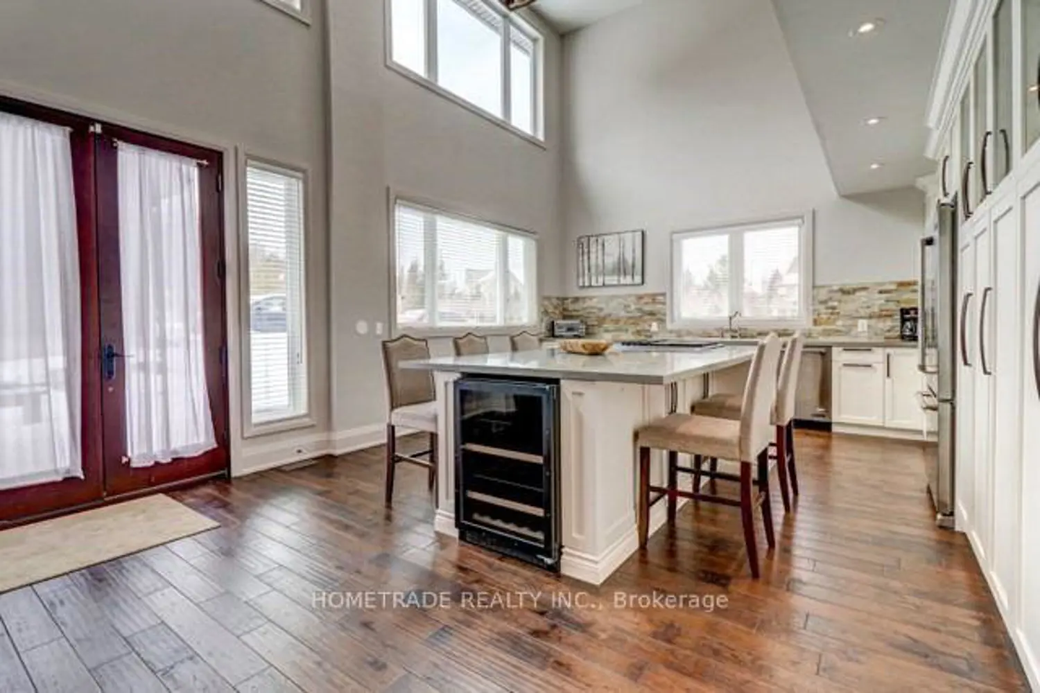 Additional image 9 of 102 Hemlock Court