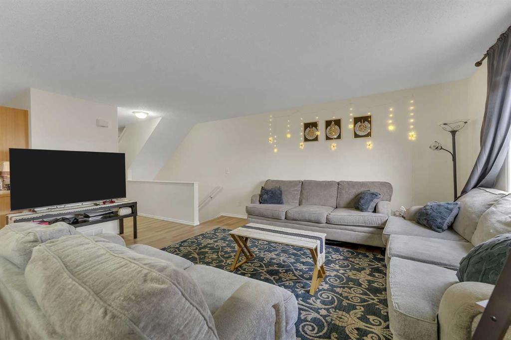 Additional image 5 of 256 Taracove Place NE, Calgary, AB, T3J4T4