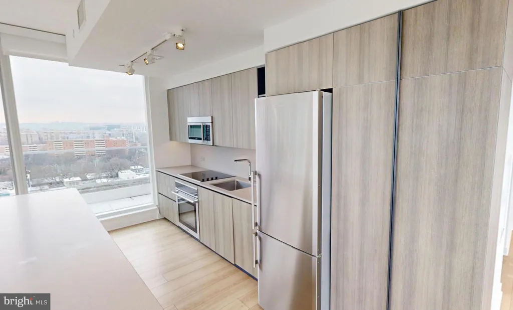 Additional image 5 of 1201 Half Street SW Unit PH 1201, Washington, DC 20003