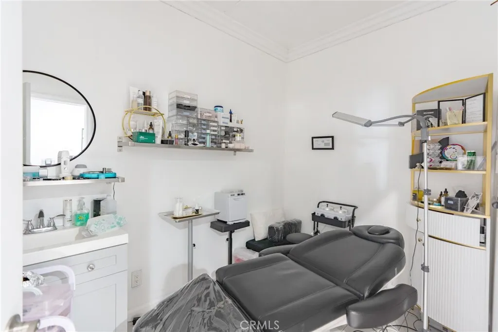 Additional image 42 of 528 E First St Unit A, Tustin, CA 92780