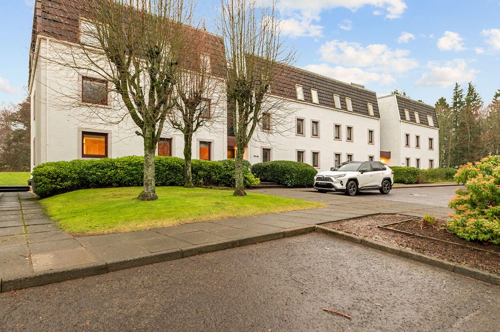 3 bed flat for saleGuthrie Court, Gleneagles Village PH3