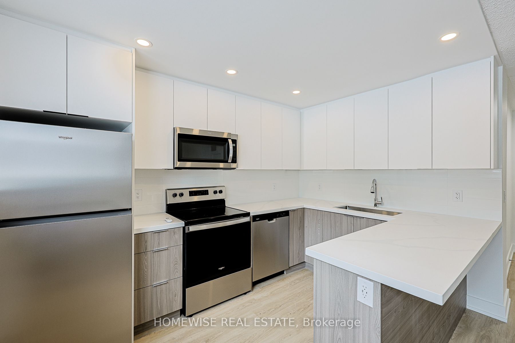 Additional image 2 of 4-81 Ontario Street, Clarington, ON, L1C 2S6
