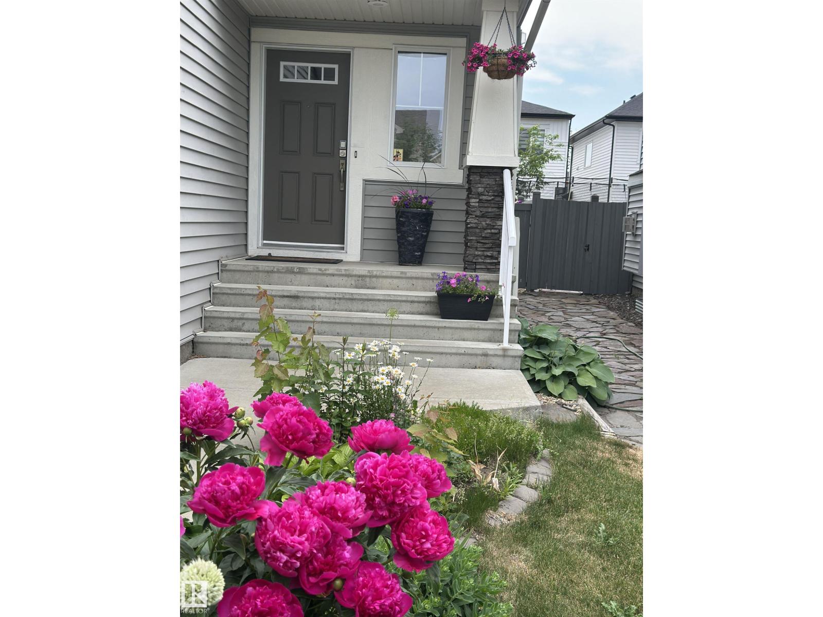 Additional image 2 of 21340 51 Avenue NW, Edmonton, AB, T6M0K7