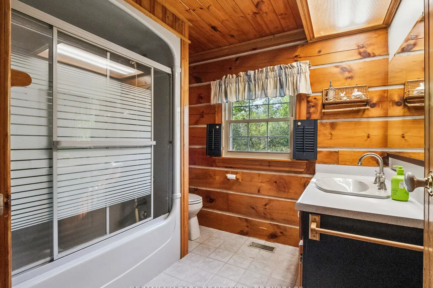 Additional image 9 of 15 Keefer Drive