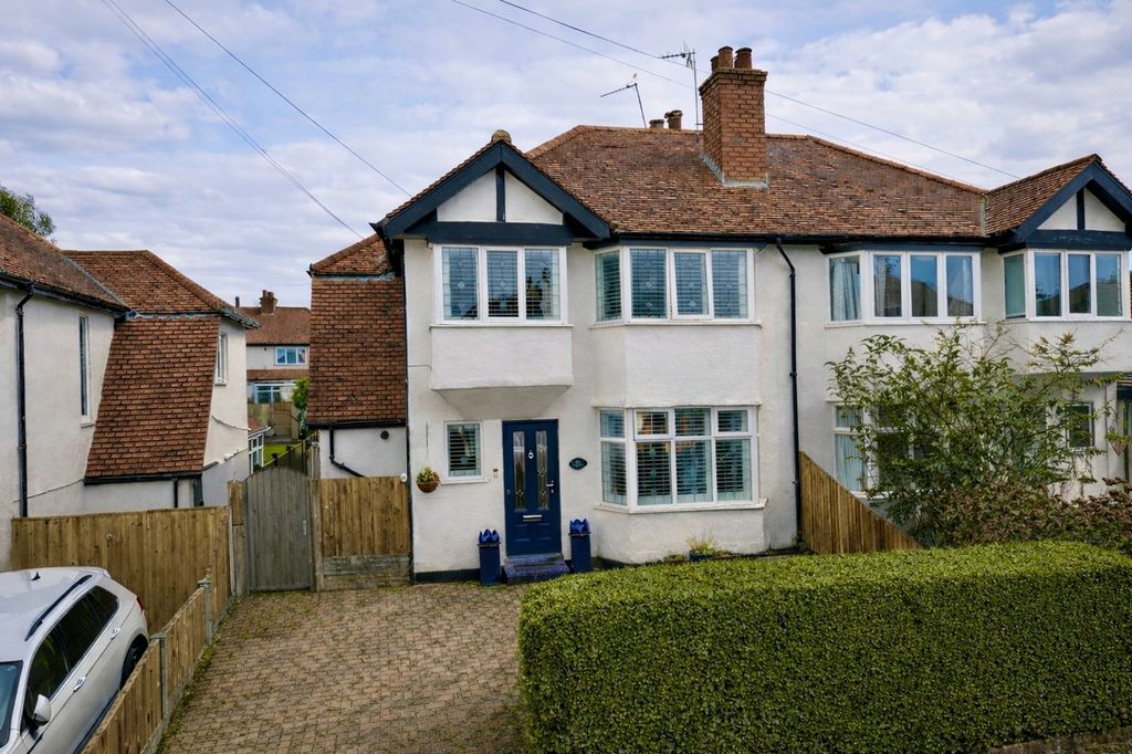 3 bed semi-detached house for saleAshcroft Drive, Heswall CH61