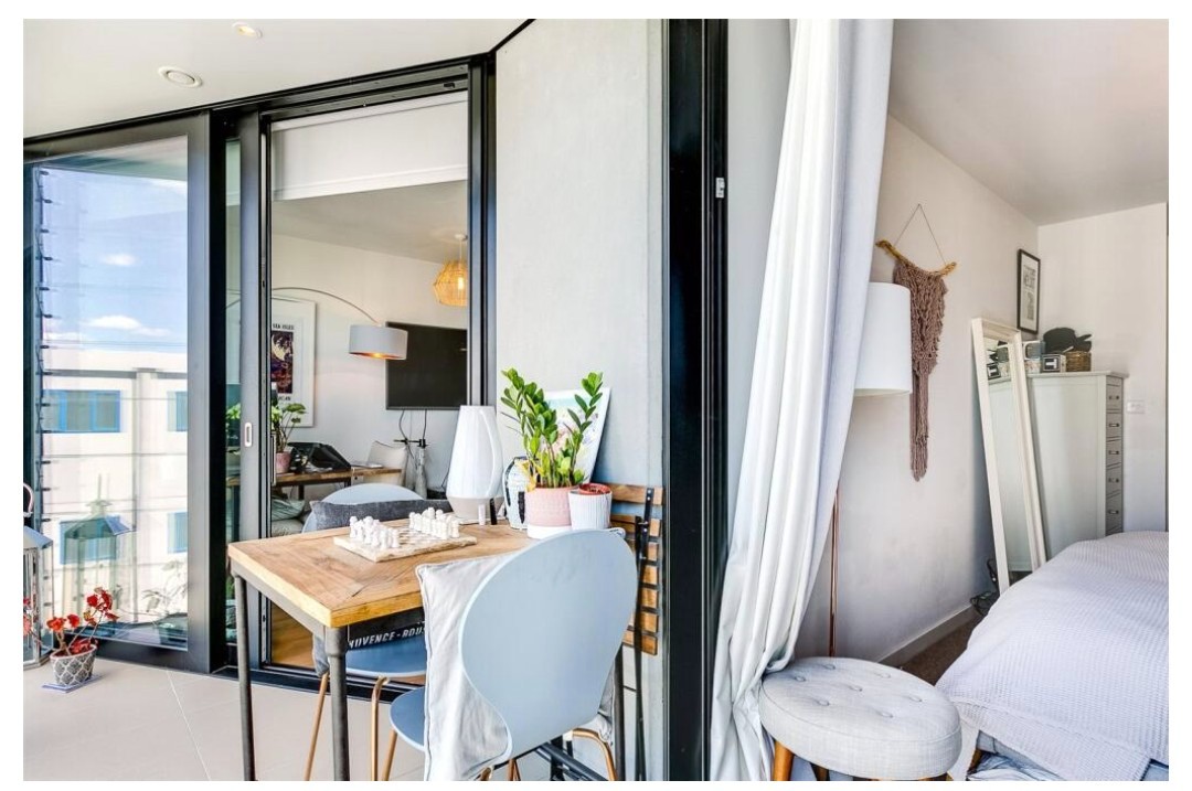 Additional image 3 of 1 Bed Flat, Riverlight Quay, SW11, N1 7GU