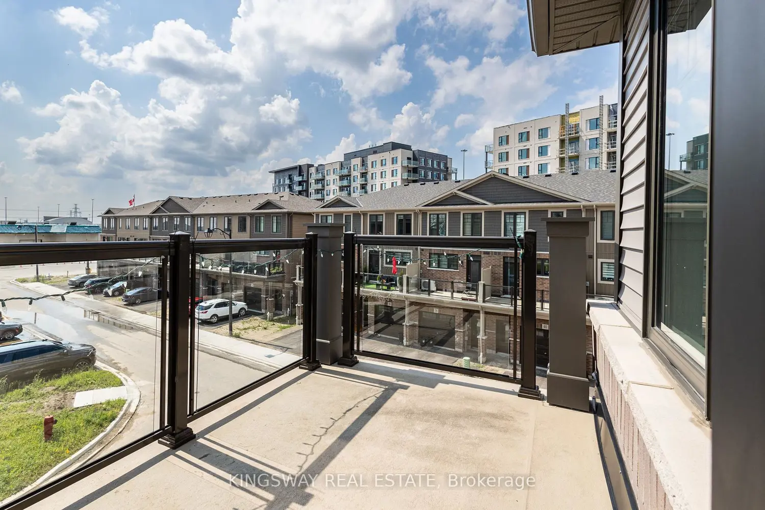 Additional image 12 of 100 Hollywood Court 17