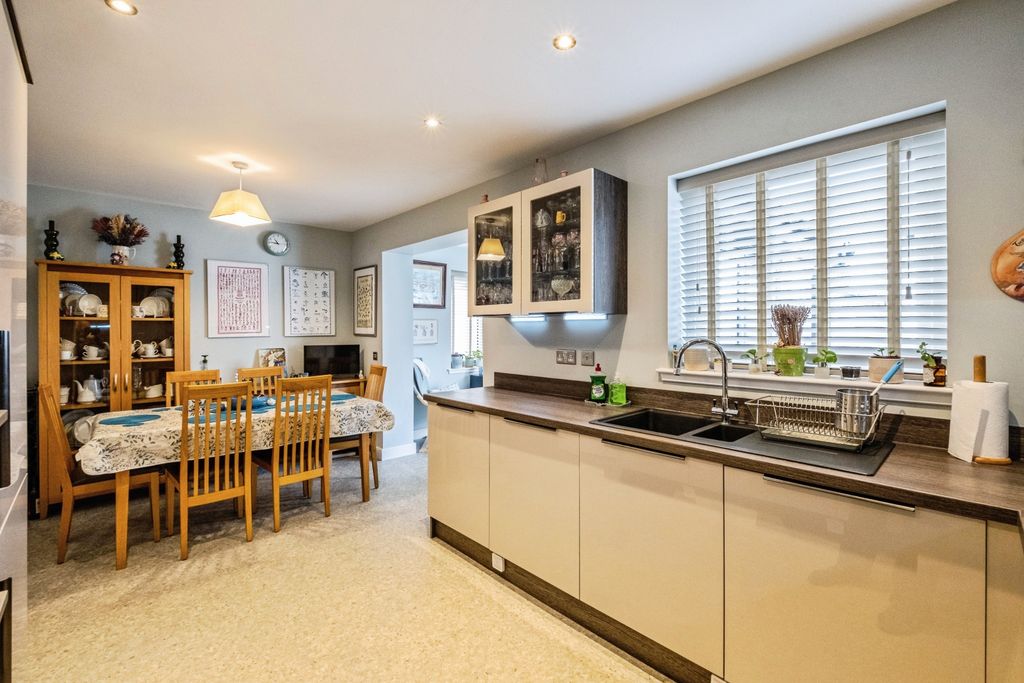 Additional image 9 of 4 bed detached house for saleMacpherson Way, Inverness IV2