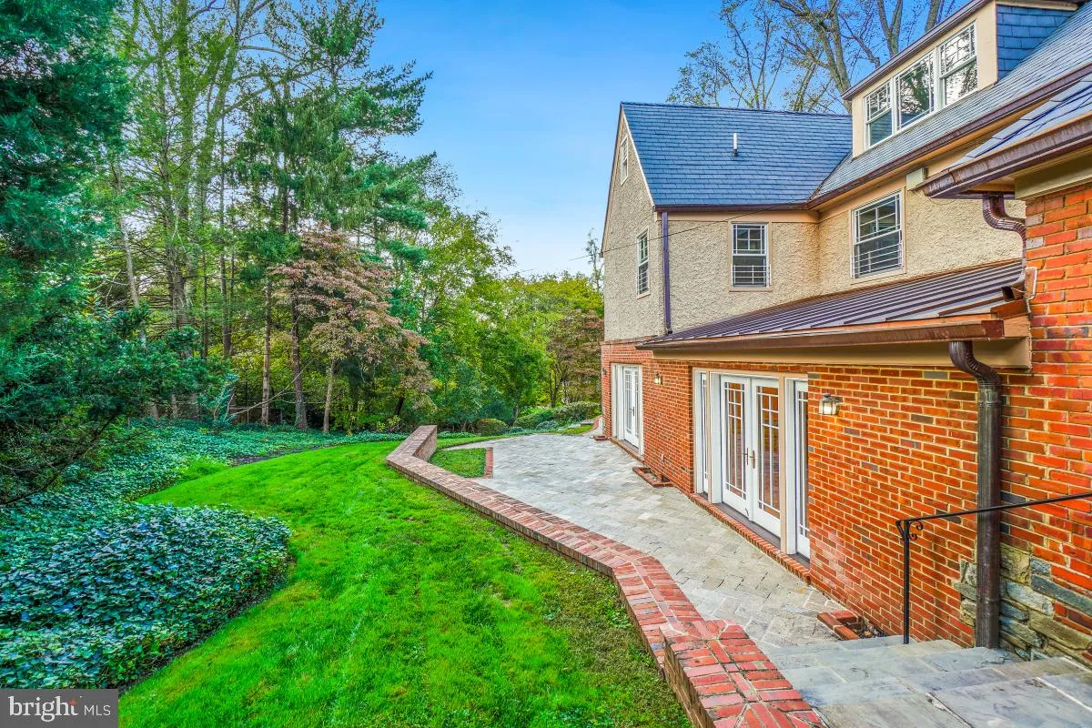 Additional image 104 of 4900 Indian Lane NW, Washington, DC 20016