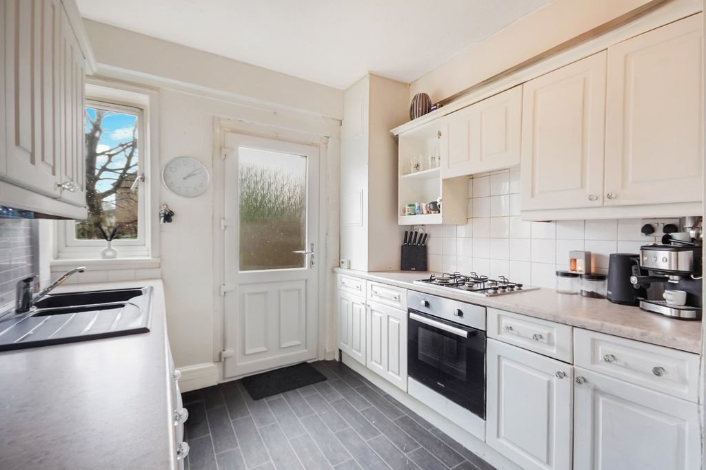 Additional image 5 of 2 bed flat for saleLeven Road, Coatbridge ML5