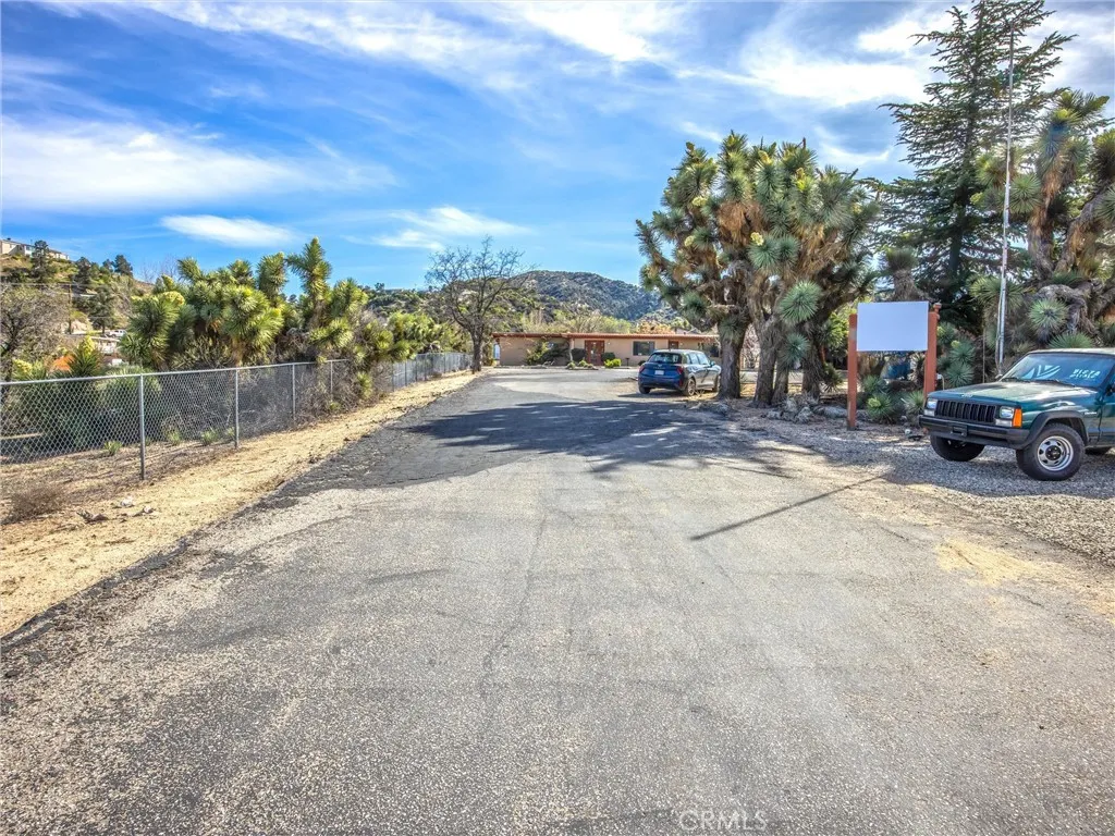 Additional image 71 of 3407 Hwy 2, Pinon Hills, CA 92372