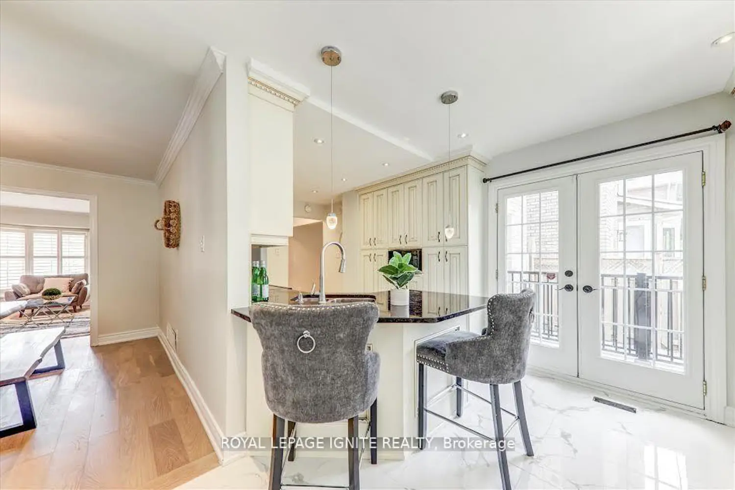 Additional image 5 of 26 Halfmoon Square