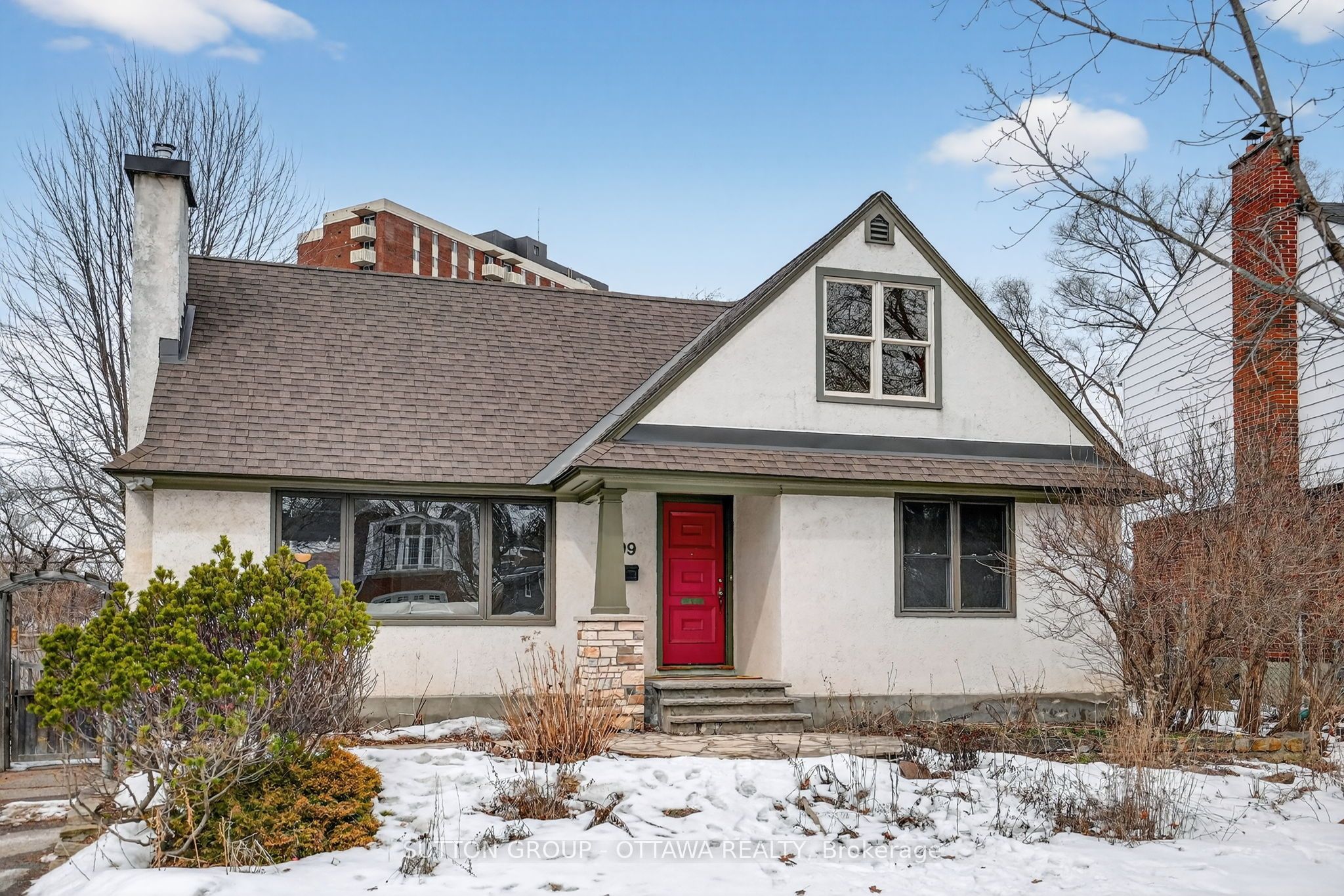 499 Neighbourhood Way, Ottawa, ON, K1G 0J3