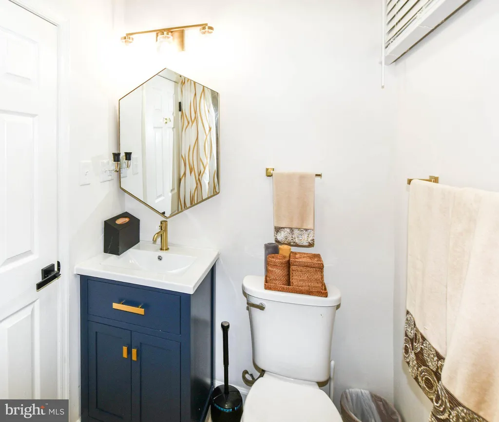 Additional image 9 of 554 Newcomb Street SE APT 4, Washington, DC 20032