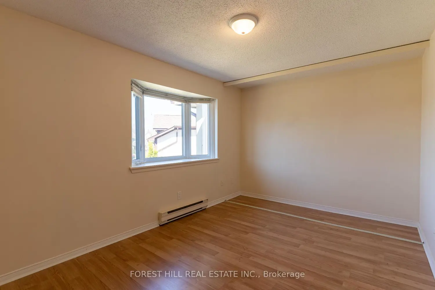 Additional image 10 of 21 Laguna Parkway 21