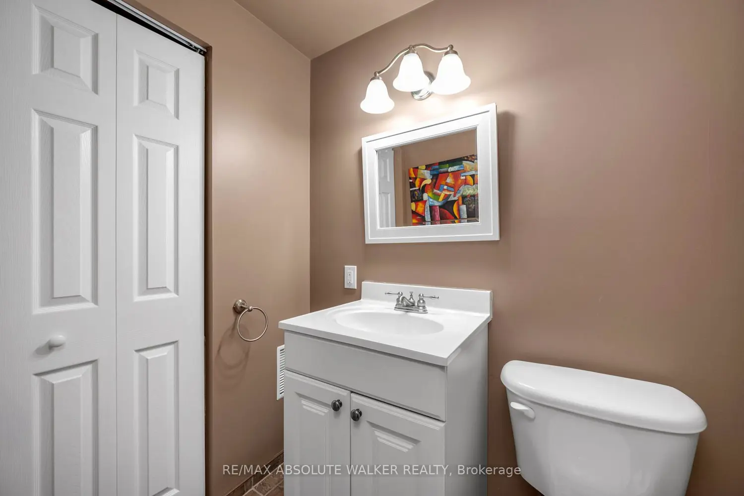 Additional image 9 of 1849 Montereau Avenue