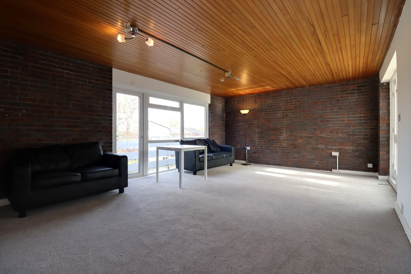 Additional image 2 of 3 Bed Penthouse, Willow Court, M14, N1 7GU