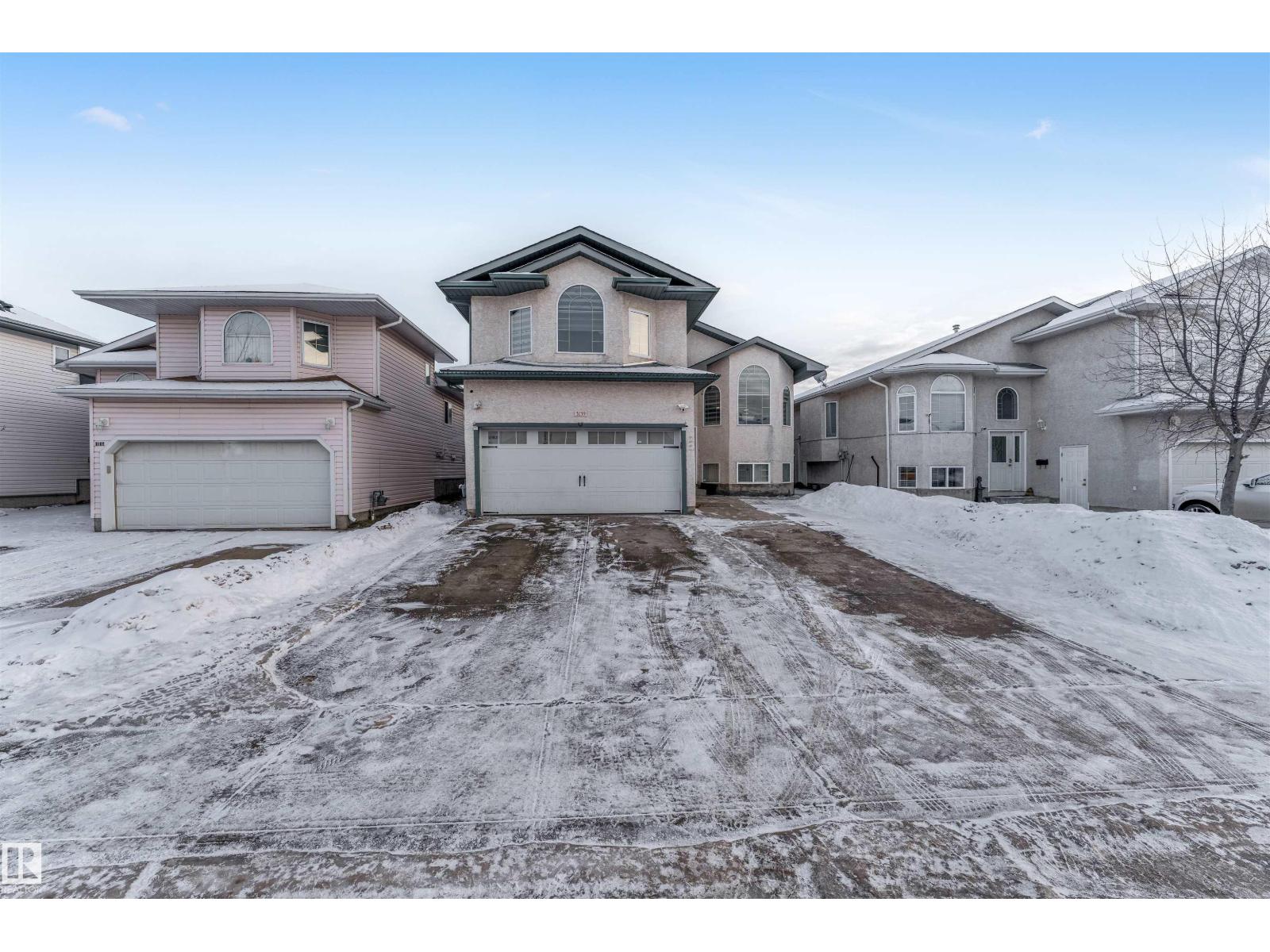 Primary image of 3139 34b Avenue NW, Edmonton, AB, T6T1T6