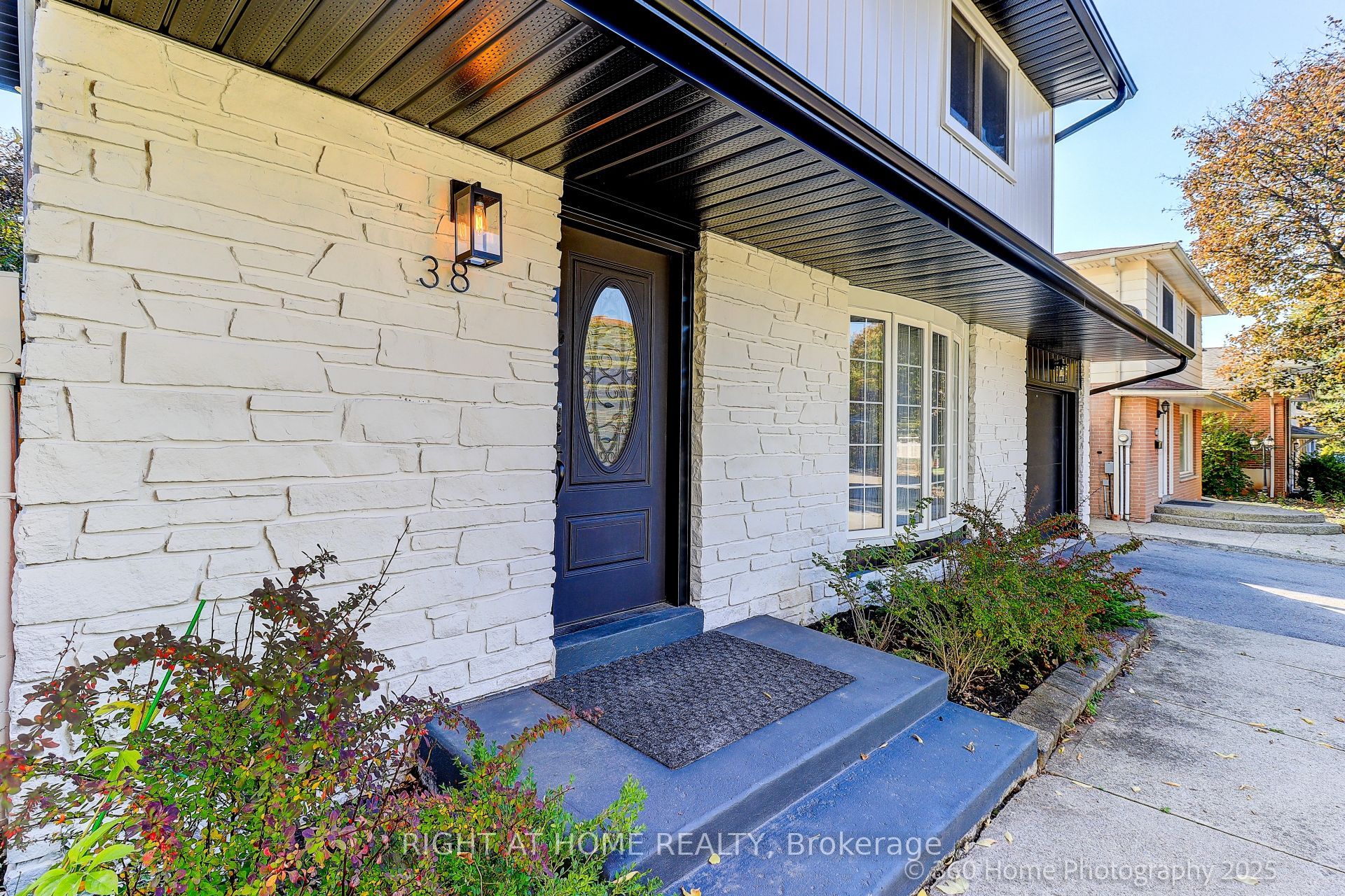 Additional image 3 of 38 Culham Street, Oakville, ON, L6H 1G5