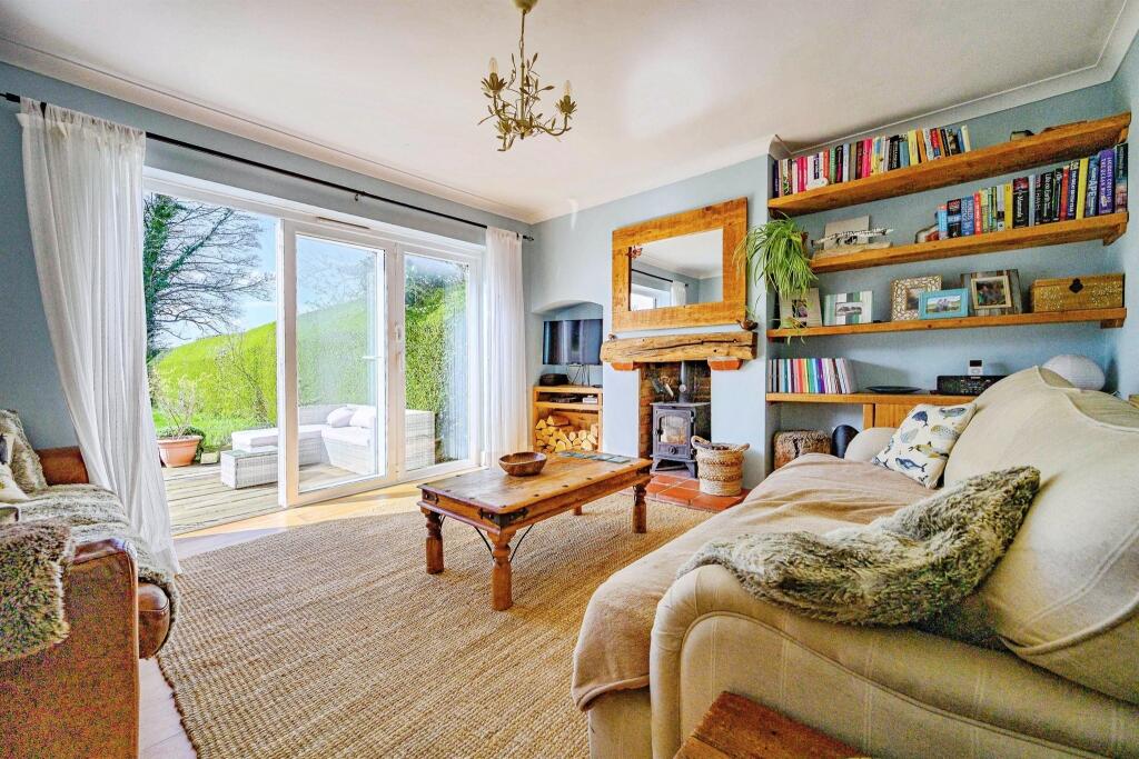 Additional image 5 of Watling Street, Park Street, St. Albans