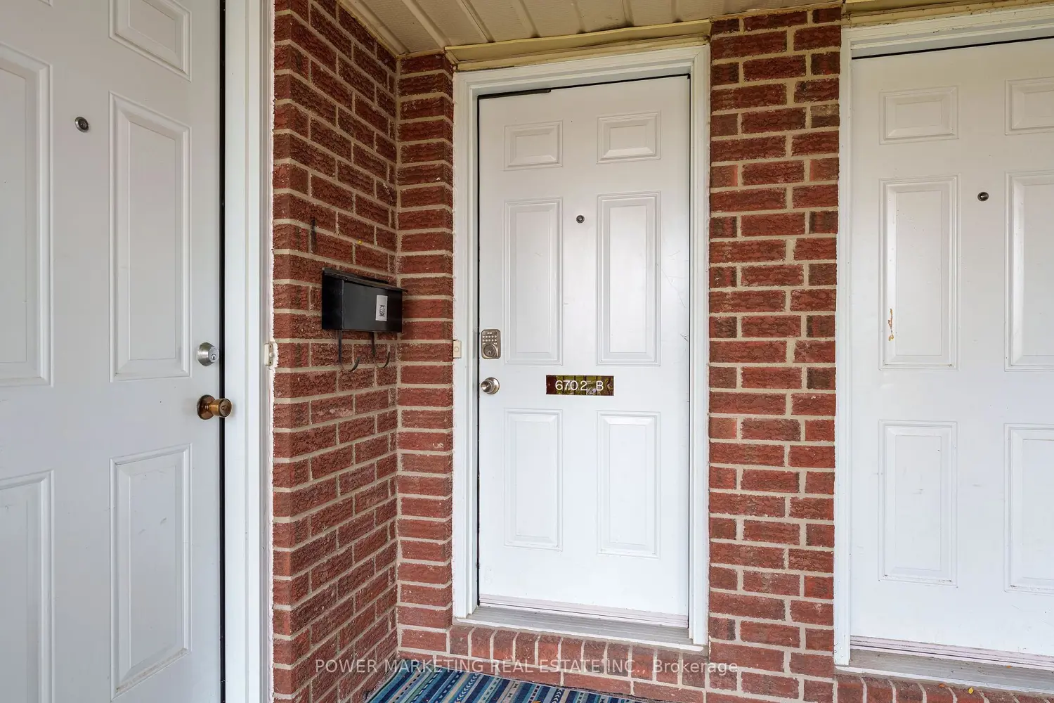 Primary image of 6702 Jeanne D'arc Boulevard B