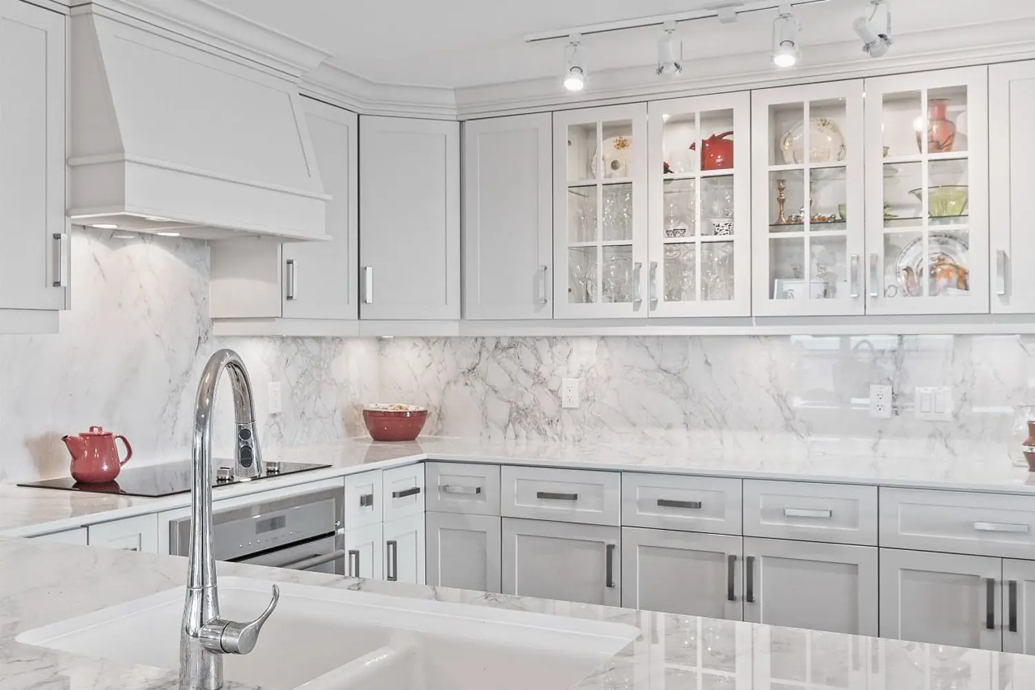 Additional image 2 of 2060 Lakeshore Road 1902