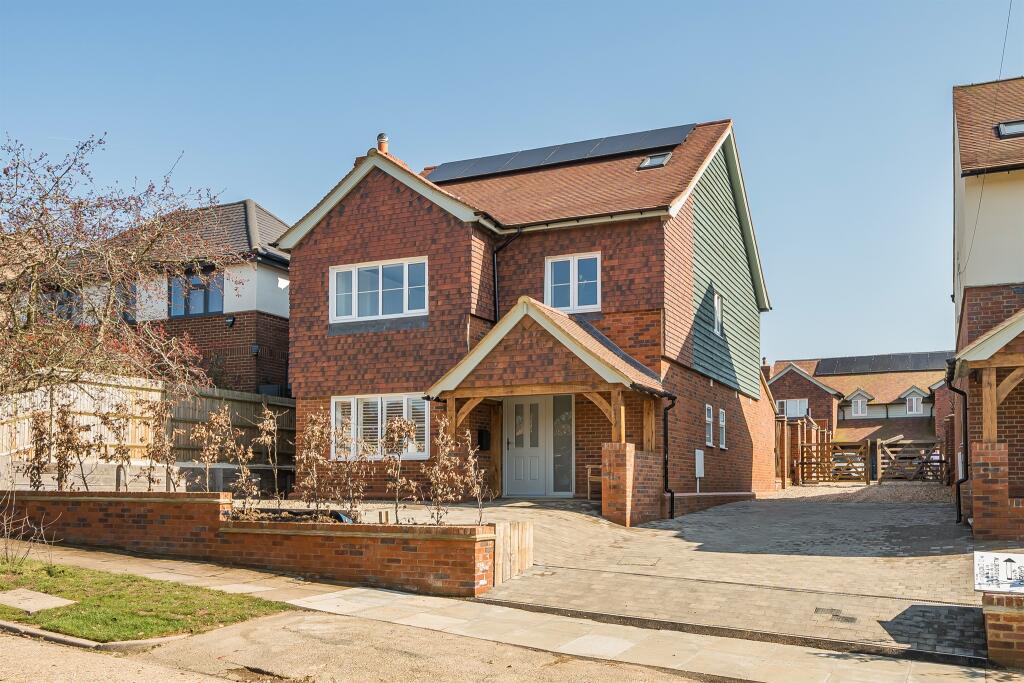 Crossfields, St. Albans