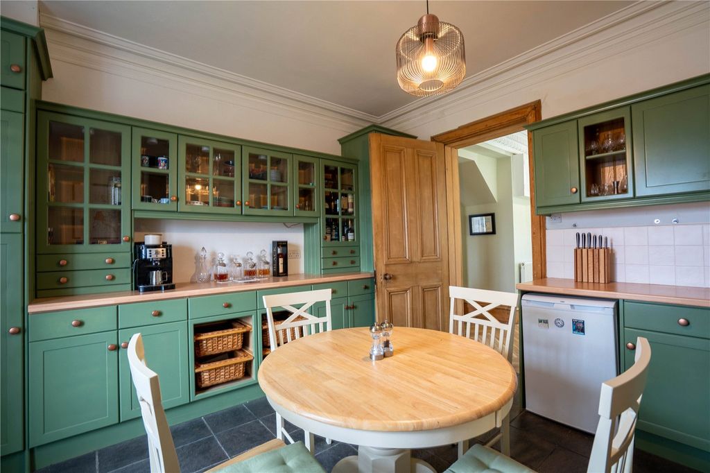 Additional image 11 of 4 bed flat for sale2/1, 9 Kirklee Terrace, Glasgow G12