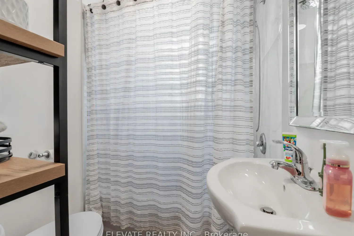 Additional image 10 of 54 Dunraven Drive