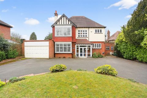 Burdon Lane, Cheam, Sutton SM2