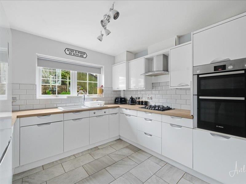 Additional image 10 of 4 bed detached house for salePrincess Drive, Neath SA10